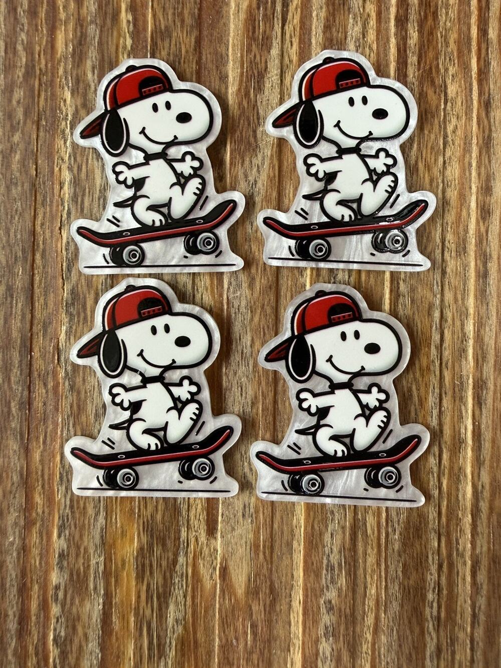 4 Pc Snoopy Acrylic Flatbacks